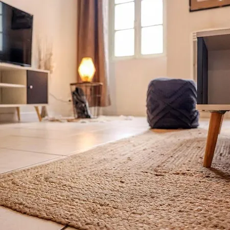 Apartamento Spacieux - Centre Ville - Wifi - *